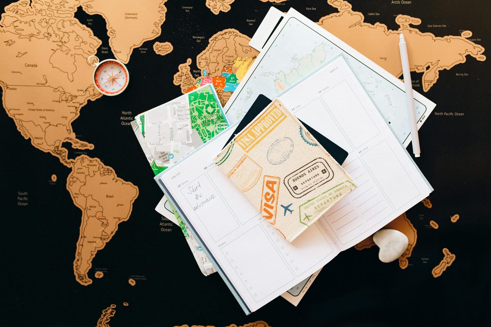 pexels-n-voitkevich-7235894 Visa Digital Nomads